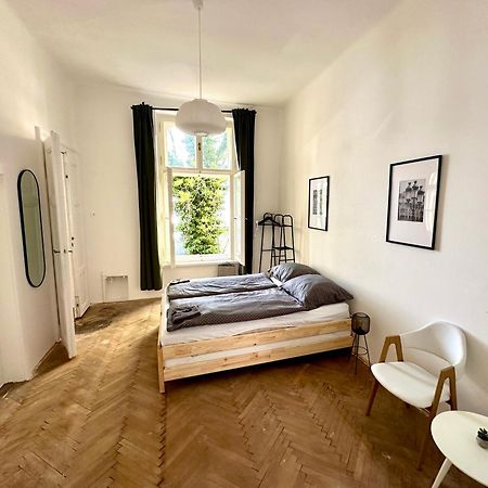 Best Location In Prague! 4 Bedrooms And Super Host! エクステリア 写真